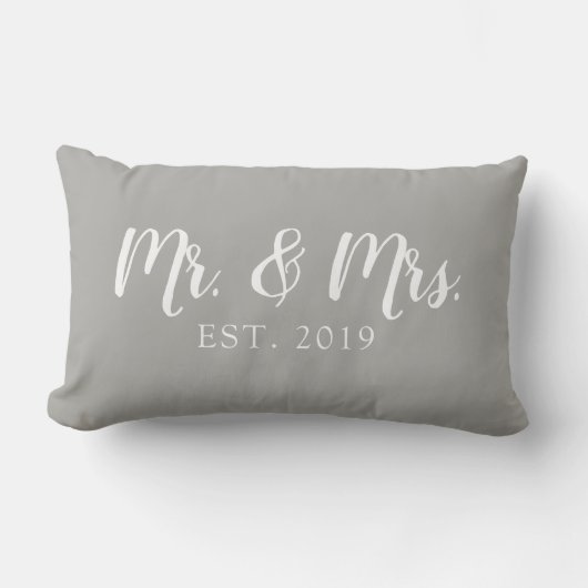 結婚式のスクリプト枕 Mr. and Mrs. ランバークッション (正面)