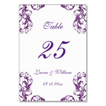 結婚式のテーブル数は|のナスのダマスク織を梳きます