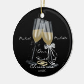 結婚式のトースト私達の初めてのクリスマスのオーナメント セラミックオーナメント (左)
