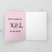 結婚式のプロポーズの名前の文字ピンク色のお祝いのお酒を飲みましょう カード (内部)