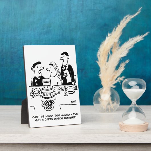 結婚式のレセプション花婿はダーツマッチ フォトプラーク (側面)