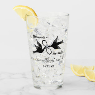 結婚式の仲の良い恋人同士の無限 カスタムのカップルの名前 タンブラーグラス