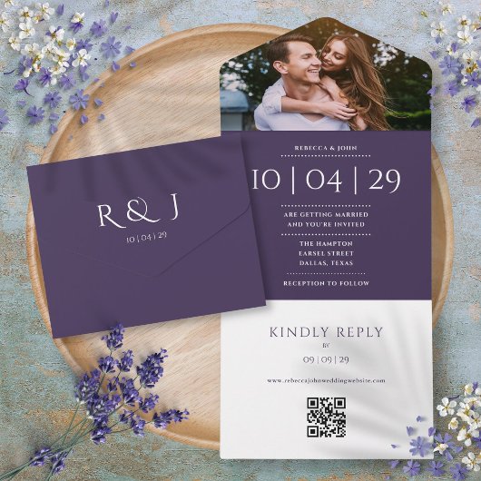 結婚式の写真と日付の入った紫モノグラムQRコード オールインワン招待状