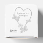 結婚式の引き出物ギフトボックス銀ハート蝶 フェイバーボックス (上部)