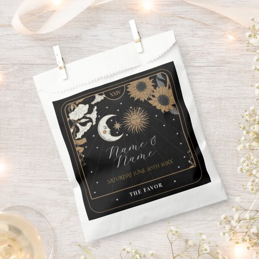 結婚式の引き出物バッグタロットカードサンムーン フェイバーバッグ (クリップ留めされた状態)