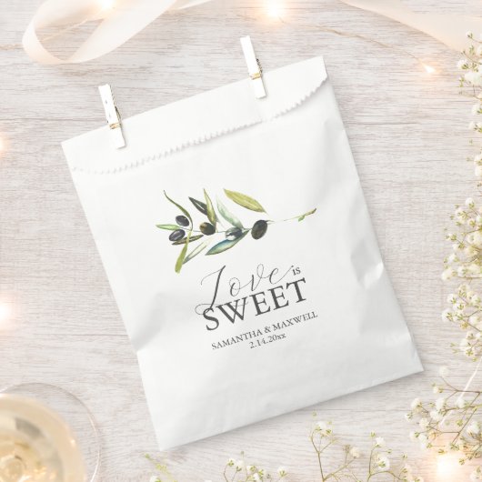 結婚式の引き出物バッグラブイズスイートオリーブ フェイバーバッグ (クリップ留めされた状態)