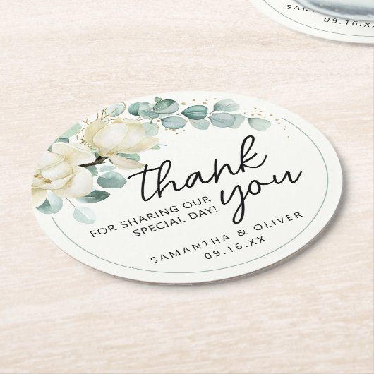 結婚式の引き出物パーソナライズされたマグノリアユーカリプタス ラウンドペーパーコースター (アングル)
