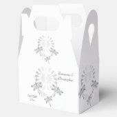 結婚式の引き出物ボックスシルバートンフライハート フェイバーボックス (オープン)