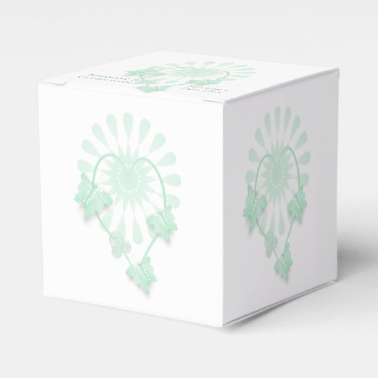 結婚式の引き出物ボックスペパーミントバタフライハート フェイバーボックス (正面サイド)