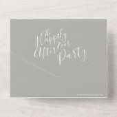 結婚式の後ずっと幸せに白い灰色の写真 オールインワン招待状 (裏面)