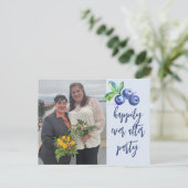 結婚式の披露宴の後カジュアルずっと幸せに インビテーションポストカード (スタンド正面)