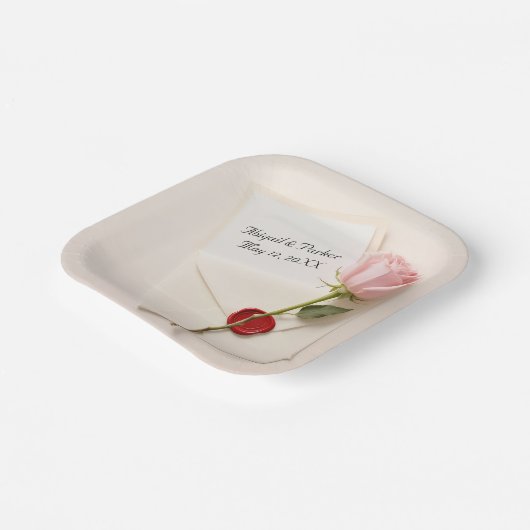 結婚式の招待状のピンクのバラとワックスシール ペーパープレート (傾斜あり)