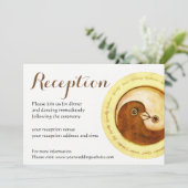 結婚式の招待状。ゴールドの陰陽の鳩 招待状 (スタンド正面)