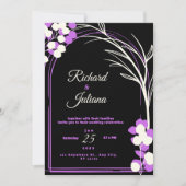 結婚式の招待状 黒背景 紫の花 招待状 (正面)