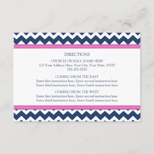 結婚式の方向は青いショッキングピンクシェブロンを梳きます エンクロージャーカード (正面)