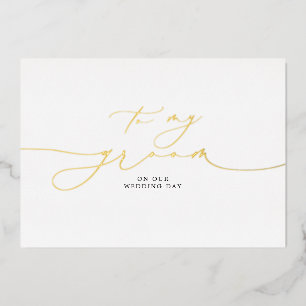 結婚式の日に新郎にエレガント 箔招待状