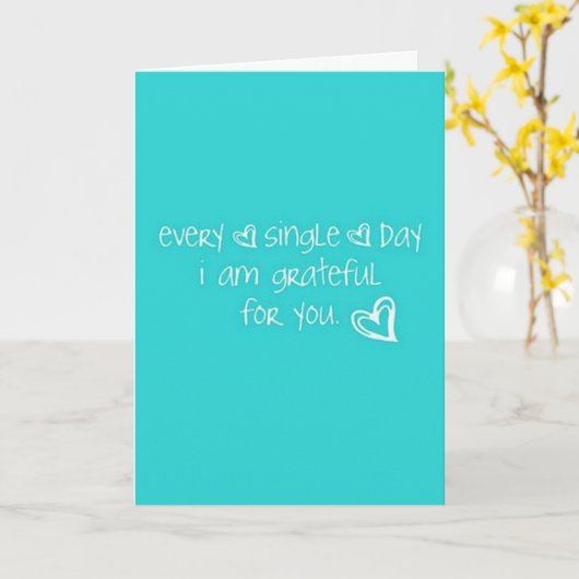 結婚式の日に、新郎や新婦に愛を捧げる カード (黄色い花)