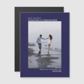 結婚式の日付を保存する縦写真ネイビーブルー マグネット招待状 (正面/裏面)