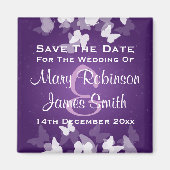 結婚式の日付を保存する隠れた蝶の紫 マグネット (正面)