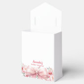 結婚式の準備 ピンクの花の飾りとリボン フェイバーボックス (オープン)