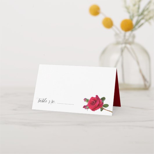 結婚式の赤いバラのスタンド式プレイスカード プレイスカード (正面)