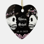 結婚式の骨組花嫁の新郎のピンクの花模様カット セラミックオーナメント (右)