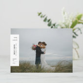 結婚式を挙げた夫婦のミニマリストなクリスマス写真 シーズンカード (スタンド正面)