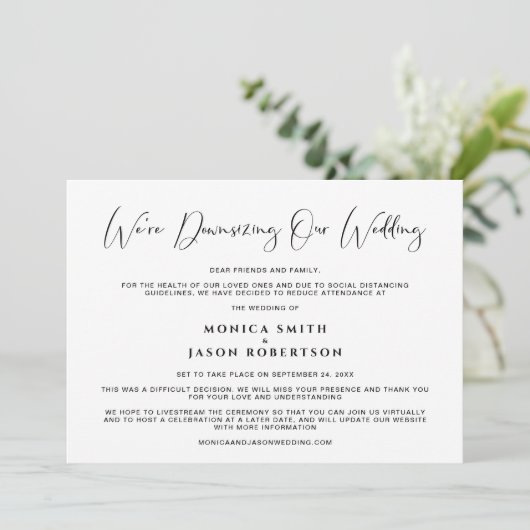 結婚式を縮小します エレガントなカリグラフィー 案内状 (スタンド正面)