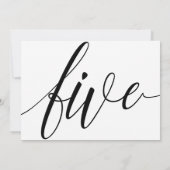 結婚式テーブルナンバー - ラグジュアリー タイポグラフィー - ブラック 5 招待状 (裏面)