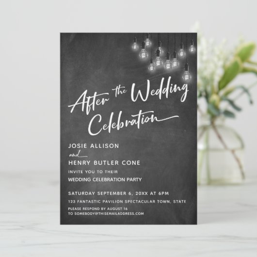 結婚式後のお祝い - 黒板とエジソン電球 招待状 (スタンド正面)