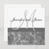 結婚式招待状のモノグラムは黒い花柄を示します 招待状 (正面/裏面)