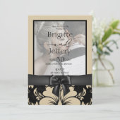 結婚式招待状タン&ブラックフォト伝統的ー 招待状 (スタンド正面)