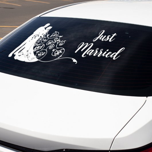 結婚式 新婦 新郎 結婚しました 車 SUV ウィンドウサイン