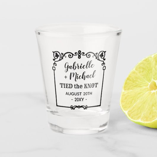 結婚式 結婚しました オリジナル ヴィンテージ フレーム 名前 ショットグラス (正面)
