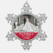 結婚後初めてのクリスマスフォト 赤い雪の結晶 スノーフレークピューターオーナメント (正面)