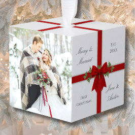 結婚後初めてのクリスマス レッドボウ キューブオーナメント