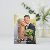 結婚感謝 |写真の上に手書きスクリプト ポストカード (スタンド正面)