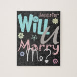 結婚提案パズル ジグソーパズル<br><div class="desc">愛頼者よユニークりおもしろいパズル。黒いダマスクのかわいらし背景グラフィックお洒落文字魔法を黒に設定する私と結婚する？パステル淡い色のカラーで。最高の名前をパーソナライズし、彼女は決して永遠に思ユニークい出として忘れして、永遠に保することができるロマンチックで提案する。</div>