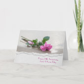 結婚記念日の浜辺にピンクのバラ カード (正面)