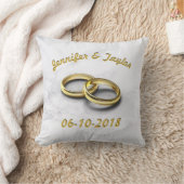 結婚記念日花嫁&花婿の名入れ可能なゴールドリング クッション (ブランケット)