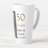 結婚50周年おめでとう カップル 名前 結婚記念日 カフェラテマグ (右アングル)