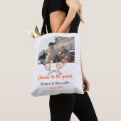 結婚60周年記念のお祝いにオレンジ色 トートバッグ (クローズアップ)