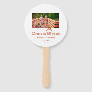 結婚60周年記念の赤いリボンまたはボウ ハンドファン