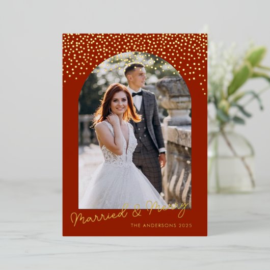 結婚＆メリークリスマスの写真アーチフレーム 赤 箔シーズンカード (立ち正面)