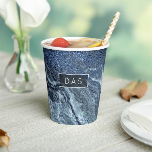 結晶化された青い瑪瑙 |ほこりっぽい石板の石灰 紙コップ (インサイチュ)