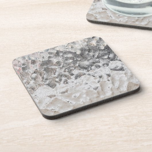 結晶化された コースター (左側)