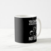 結果または言い訳 – やる気を起こさせるジム、トレーニング コーヒーマグカップ (正面右)