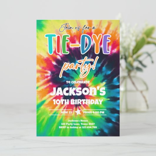 絞り染めパーティーヒッピー明るいカラーズボーイ誕生日 招待状 (スタンド正面)