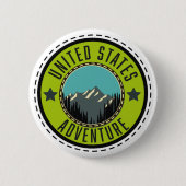 統一された州アドベンチャーロゴクラシックラウンドステッカー 缶バッジ (正面)