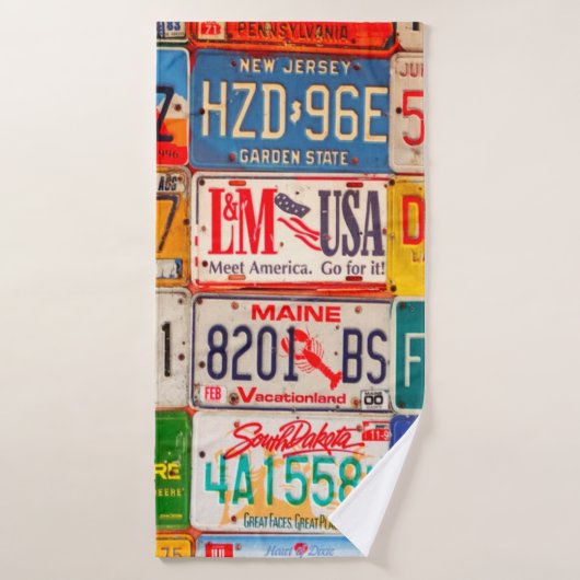 統一された州ライセンスプレートアートアメリカ バスタオル (バスタオル)